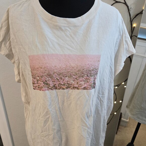Universal Thread - XXL Tee - EUC - Picture 1 of 3